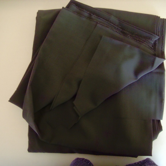 Pure Silk Chiffon Fabric in Gunmetal Gray (Deep Gray) - Picture 7 of 13